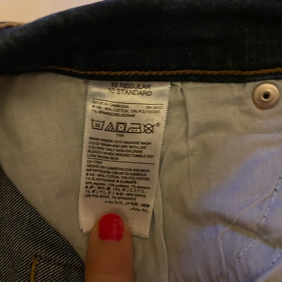 EUC Old Navy Original denim jeans. Size 10. - Picture 7 of 9